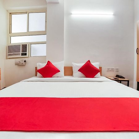 Live On Del5542 Otel Yeni Delhi Dış mekan fotoğraf