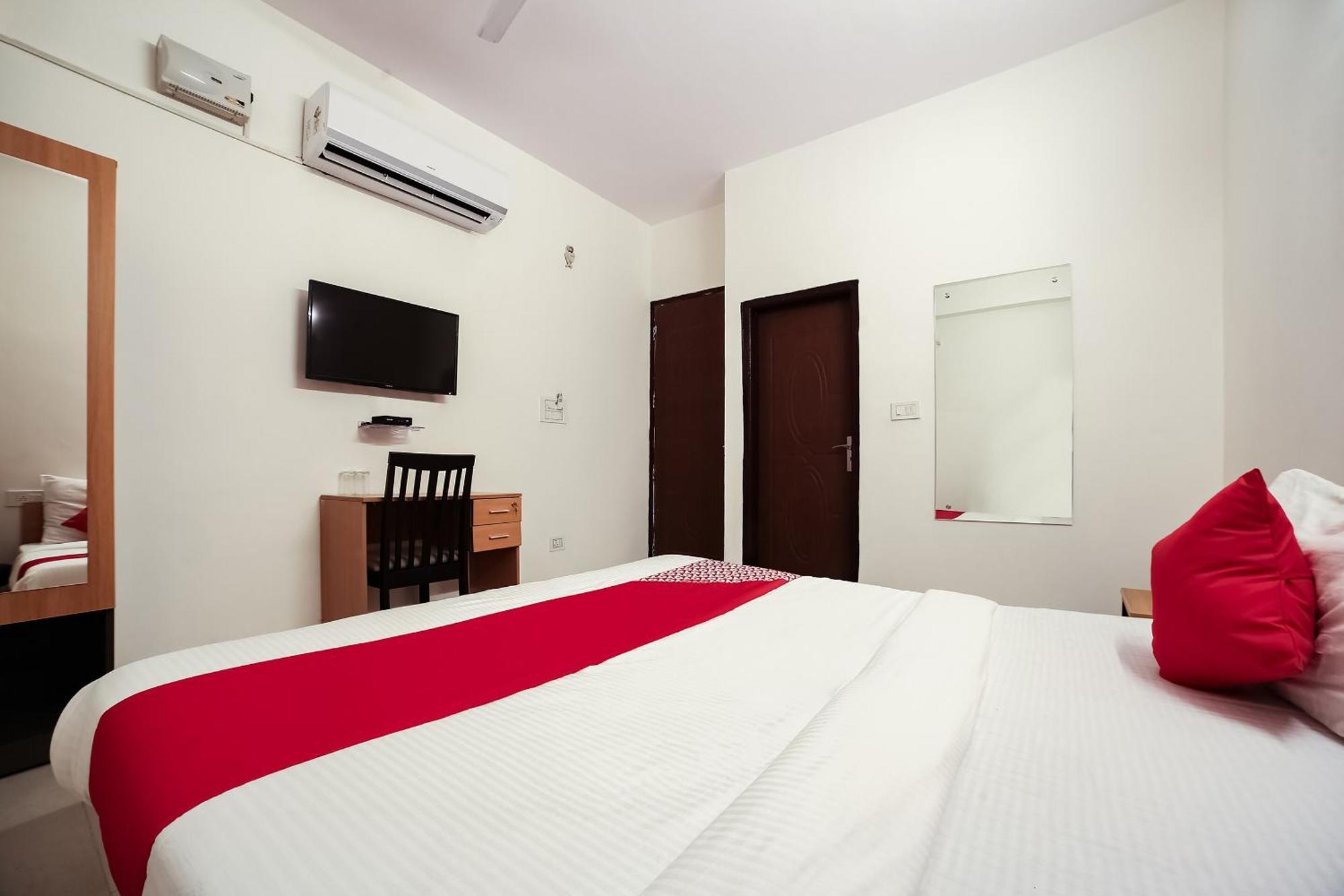 Live On Del5542 Otel Yeni Delhi Dış mekan fotoğraf
